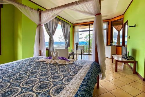 Hotel Retiro Del Lago Arenal Lodge