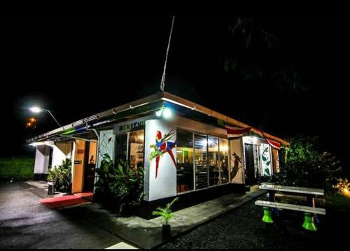 Lake Hotel