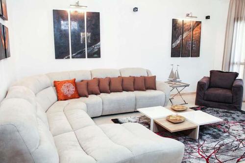Villa In Kouklia Sleeps 6 Includes Swimming Pool Air Con And Wifi 8