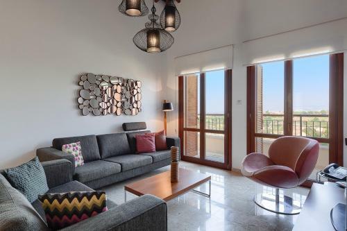 Villa In Kouklia Sleeps 4 Includes Swimming Pool And Air Con