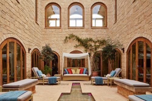 Villa In Kouklia Sleeps 4 Includes Swimming Pool And Air Con