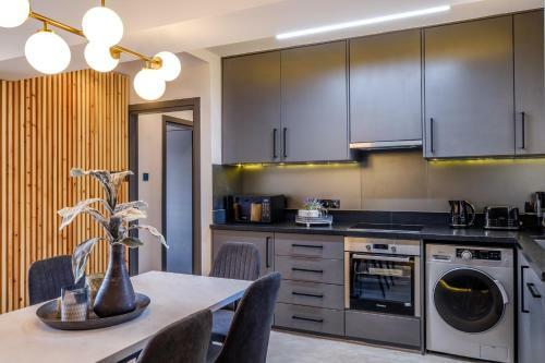 Lazuli Green View Apartments