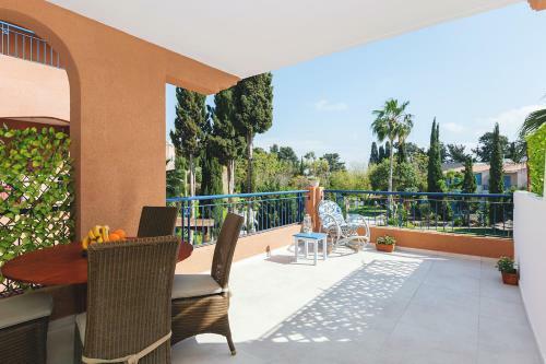 Apartamento 2 Beds Pool View Apt In Paradise Garden 3, Kato Paphos