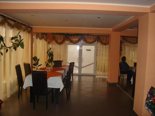 Hostal Pensiunea Mara