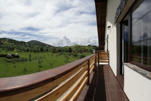 Hostal Pensiunea Lacramioara