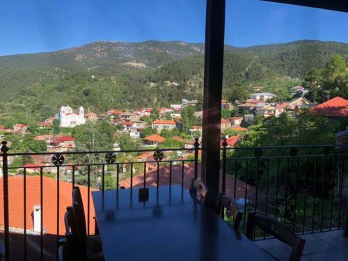 Mountain Rose Garden Hotel & Restaurant