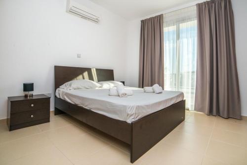 Villa In Pegeia Sleeps 6 Includes Swimming Pool And Air Con 1