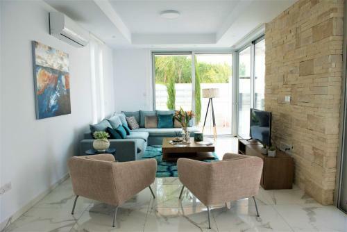 Sapphire Lagoon Villa