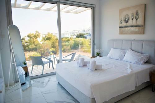Travertine Cove Villa