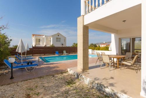 Villa Regina 2