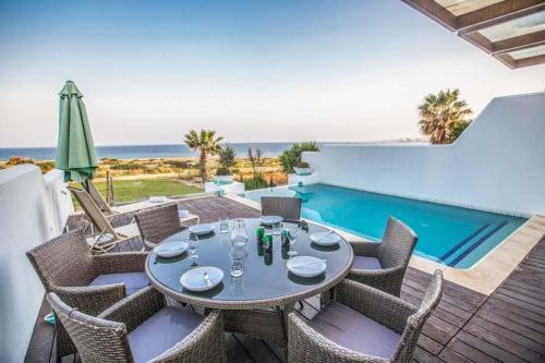 Protaras Villa Sleeps 10 With Pool And Air Con
