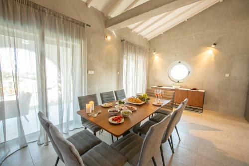 Protaras Oasis Seafront Villa