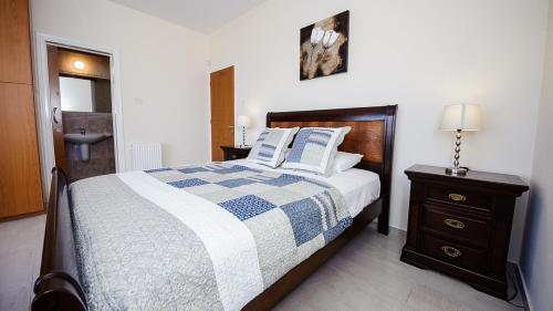 Villa In Protaras Sleeps 8 Includes Swimming Pool And Air Con