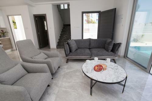 Fig Tree Bay Residences Lantiana Villa 1