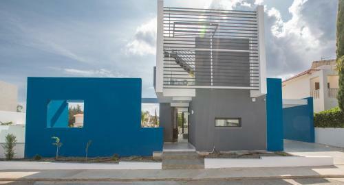 Villa Colour Residerences
