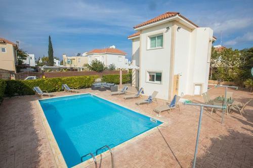 Villa Protaras Kentro Lovely 3bdr Protaras Villa With Private Pool Close To Fig Tree Bay