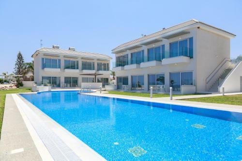 Ocean Suites Luxury Apartments