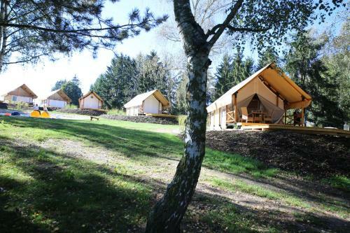 Marina & Glamping Nov� ?ivoho??