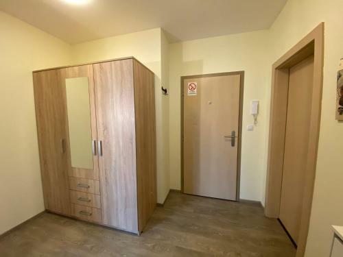Apartamento Ml Suites Na Dvo?�kova