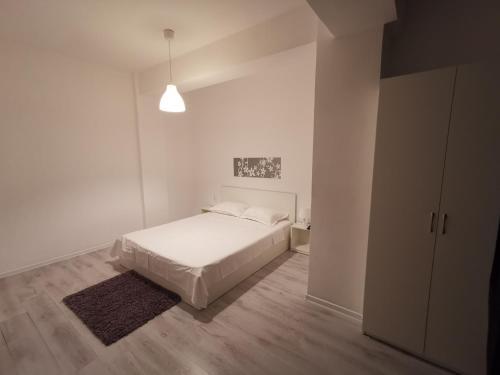 Apartamente Sara 2013