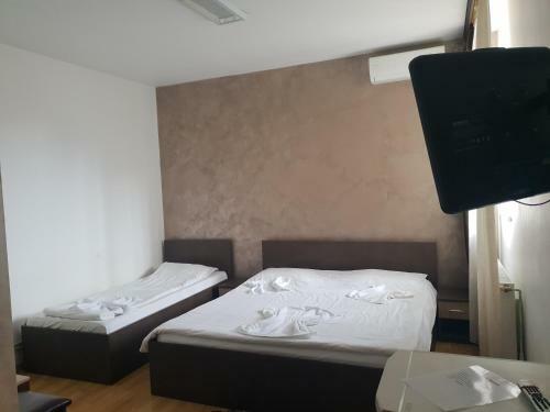 Hostal Villa George