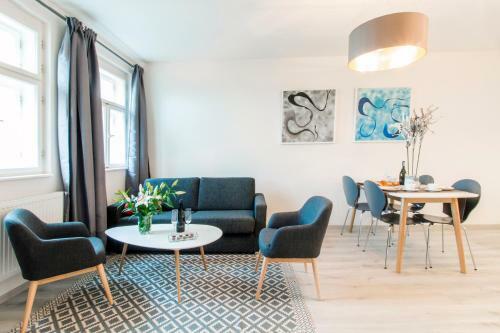 Venia Apartments