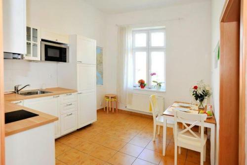 Central City Vinohrady Apartment