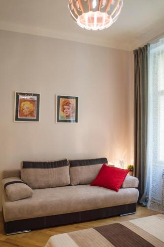 Modern Apartment Zlatnicka 8