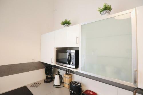 Wenceslas Square Apartments By Otsa
