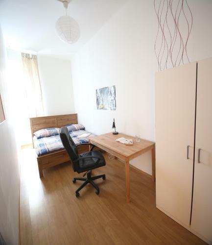 7bdr Apartment In The Center