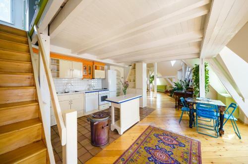 Apartamento Luxurious Pa?�?sk� Apt With View