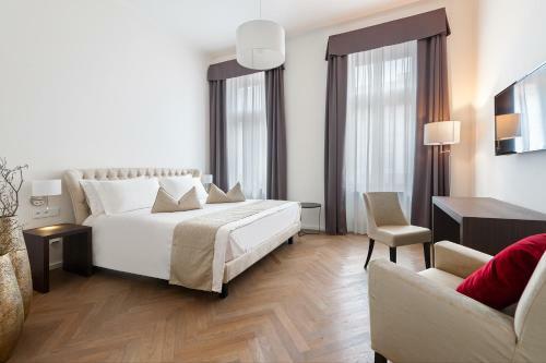 Aparthotel H7 Palace