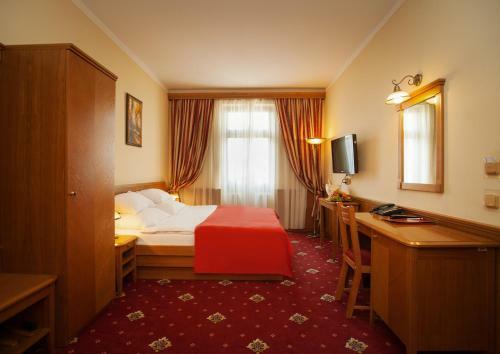 Aksania Hotel