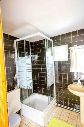 Hostal Pensiunea Iozefina