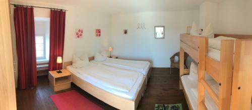 Apartamento Ferienwohnungen Burg Blankenheim