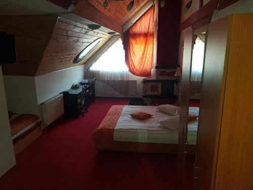 Hostal Pension Poiana Marului