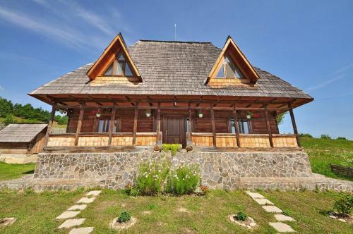 Hostal Casele De Vacanta Luca & Vicentiu