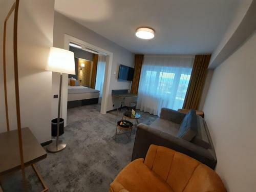 Univers T Hotel