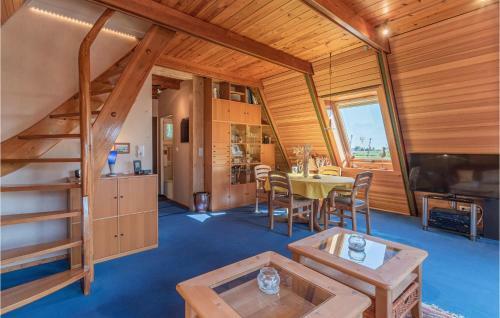 Awesome Home In Friedrichskoog With Wifi And 2 Bedrooms