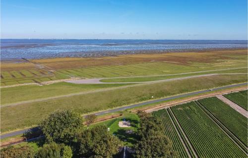 Awesome Home In Friedrichskoog With Wifi And 2 Bedrooms