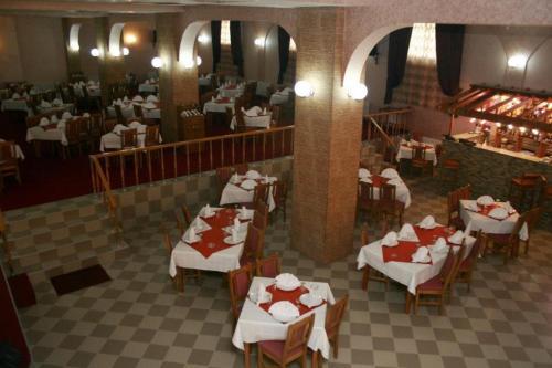 Hotel Casa De Piatra