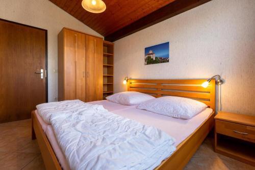 Ferienwohnpark Immenstaad Am Bodensee Satteldachhaus Typ 9 Sd 03