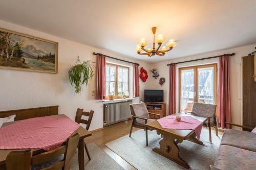 Apartamento Ferienwohnungen Holzner Gro�