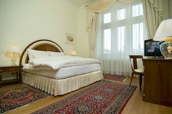 Hotel Zvon Design Suites