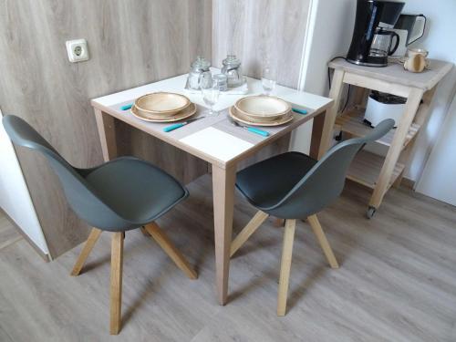Apartamento Ferienwohnungen "kaj�te Leer", 15199