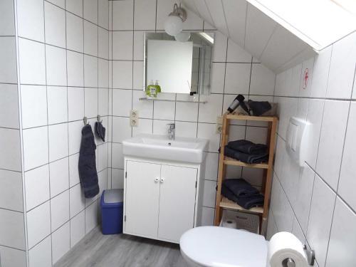 Apartamento Ferienwohnungen "kaj�te Leer", 15199