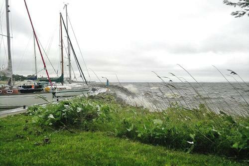 Holiday Home Haffschein M�nkebude - Dos09070-f