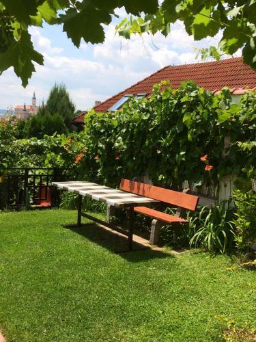 Hostal Pension Crhan