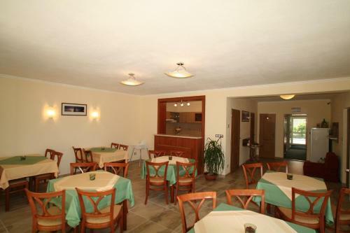 Apartamentos Pension Kiwi