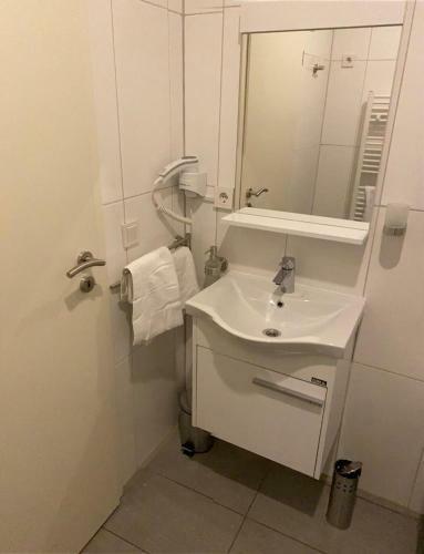 Kispet Deluxe Hotel